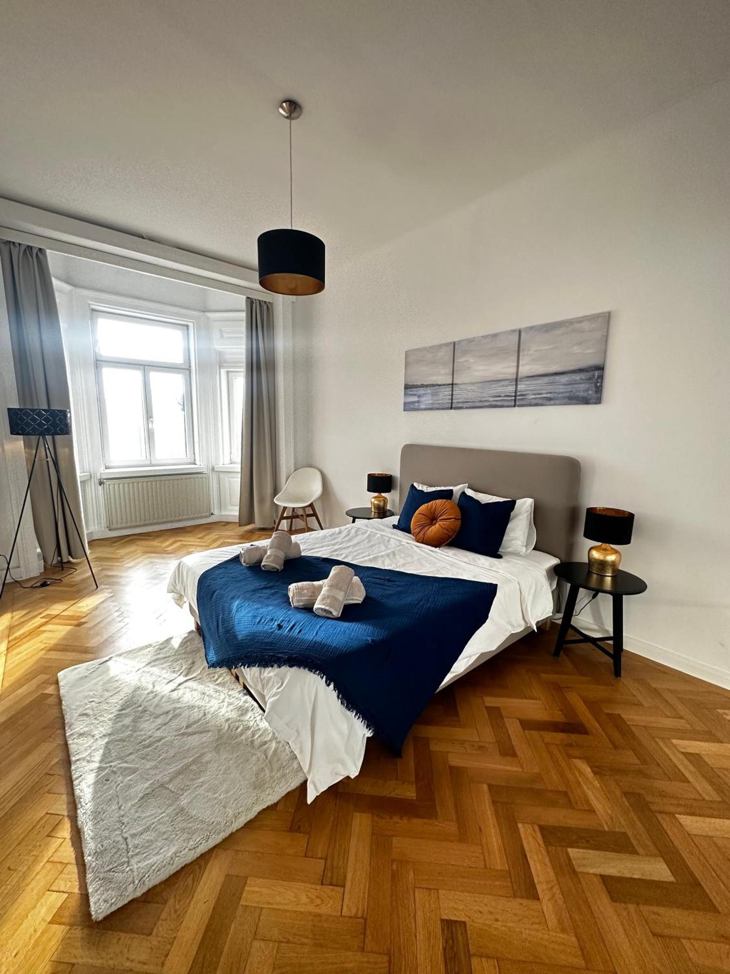 Luxury 3 Bedroom Apartment Near Schoenbrunn Palace เวียนนา ภายนอก รูปภาพ