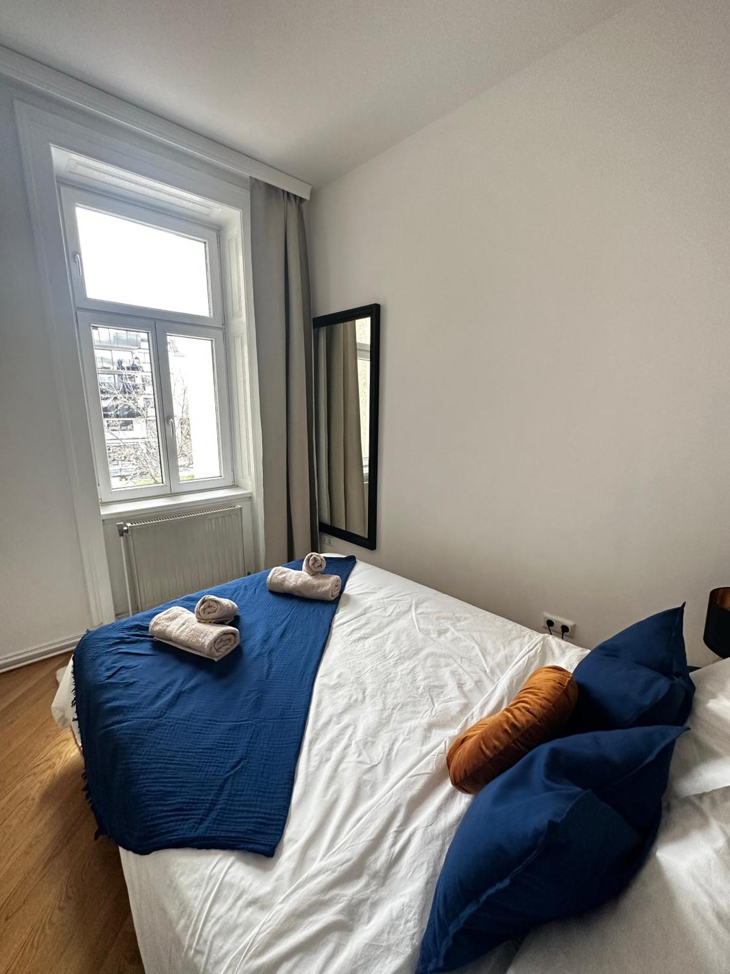 Luxury 3 Bedroom Apartment Near Schoenbrunn Palace เวียนนา ภายนอก รูปภาพ